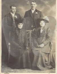 Ada Mary Mason Cole 1877-1951 circa 1907 on bottom right, Nellie Brocklehurst, bottom left.jpg