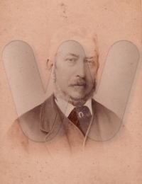 A Thomas Harrison 1832-1912  circa 1900.jpg